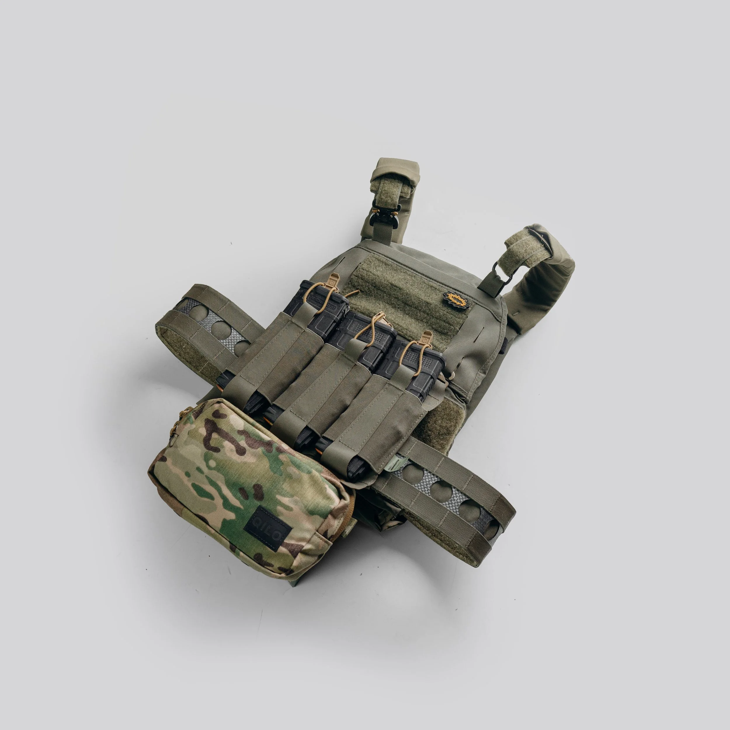 個人装備 QILO TACTICAL waist bag BLOG: Designer Drop Buffet - QILO